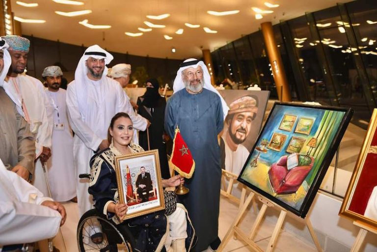 التشكيلة الباز تشارك في معرض بدبي