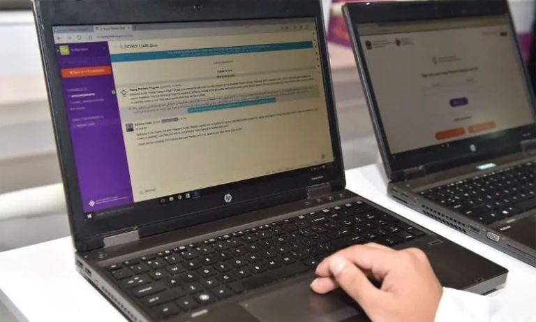 التعلم عند بعد يثير الجدل في التعامل بين الأساتذة وأباء التلاميذ