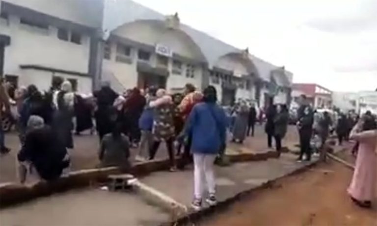 الجمعية الديمقراطية لنساء المغرب تدق ناقوس الخطر وتحذر من تداعيات خرق أرباب المعامل لقواعد السلامة