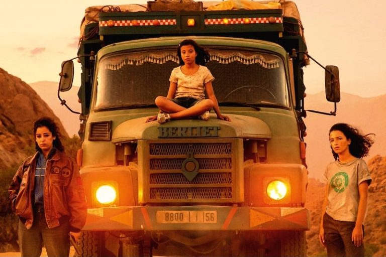 الحسينات تشاهد "ملكات".. حكاية ممتعة وتشخيص مشوّش وحذرٌ من الرجال