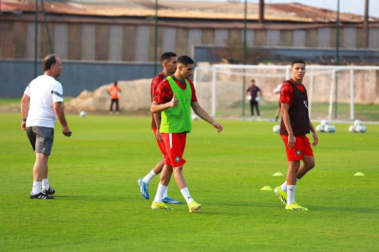 الركراكي ينهي التحضير لمباراة تنزانيا