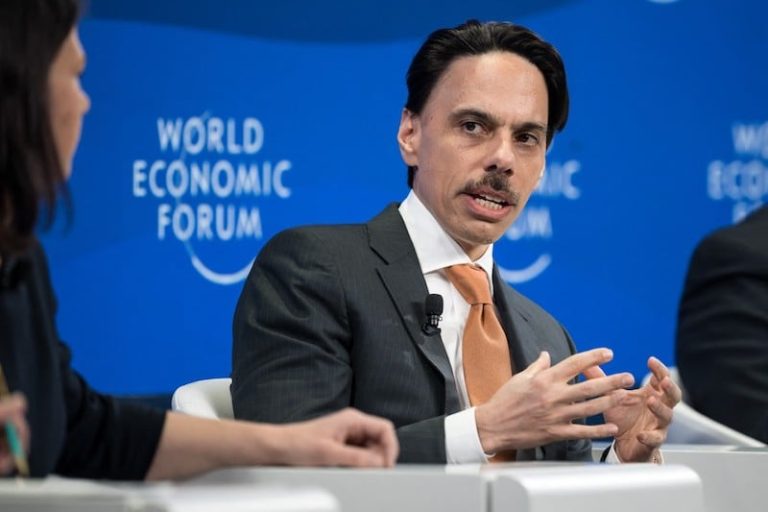 الرياض تربط الاعتراف بإسرائيل بوقف الحرب
