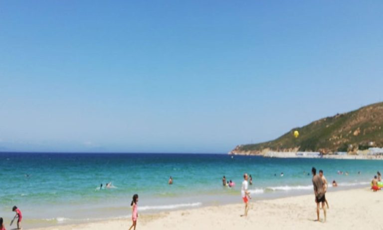 السلطات العمومية تغلق شواطئ إقليم الفحص أنجرة