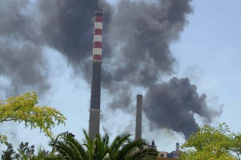 الغبار الأسود يعود من جديد إلى القنيطرة