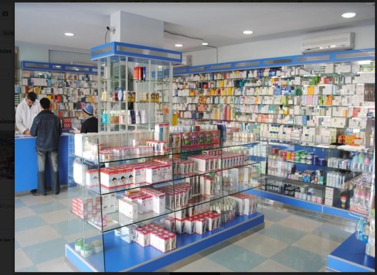 الفيدرالية الوطنية لنقابات الصيادلة تطالب بسن قانونية حق استبدال الأدوية