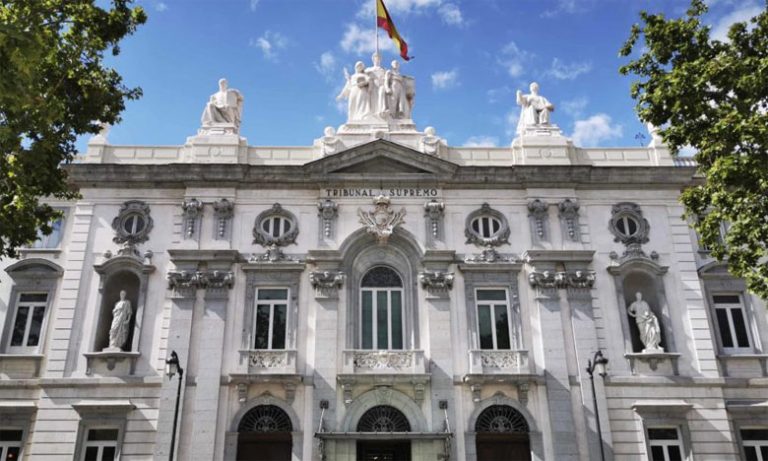 القضاء الإسباني يرفض منح الجنسية لمواطنة صحراوية ويوجه ضربة جديدة للبوليساريو