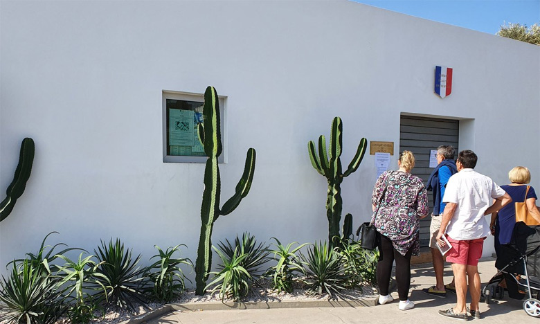 القنصلية العامة لفرنسا بأكادير تغلق مصلحة "الفيزا" بشكل نهائي