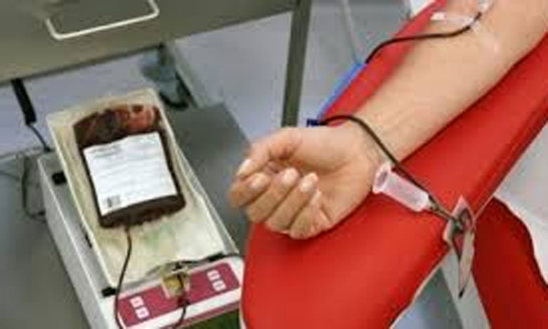 المركز الوطني لتحاقن الدم يدعو إلى إعادة التبرع بانتظام لتغطية فترات نقص المخازن من هذه المادة