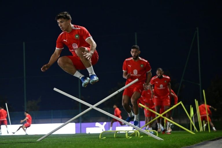 المنتخب المغربي يبدأ استعدادات "الكان"