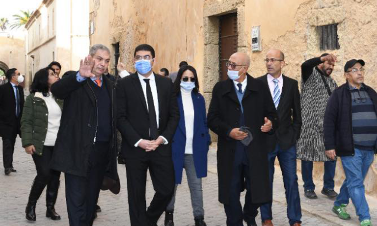 المهدي بنسعيد يقف على المشاكل البنيوية للحي البرتغالي بالجديدة ويعد بوضع خطة للترميم