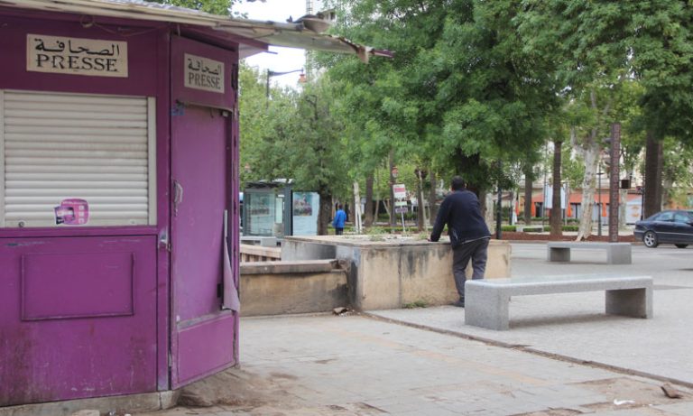 المواطنون بدأوا يستأنسون بالصيغ الالكترونية بعد إغلاق أكشاك الجرائد الورقية