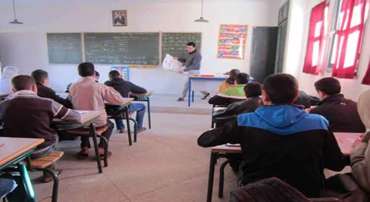 النقابات التعليمية تراسل وزير التربية الوطنية لحل ملف الدكاترة