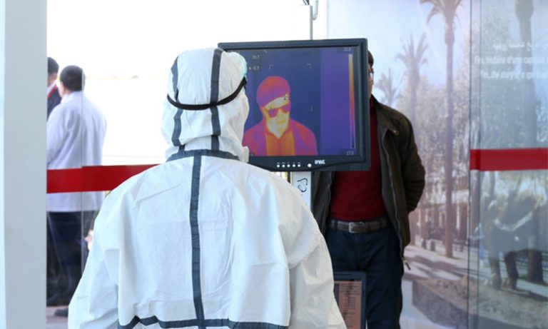 باحث في السياسات والنظم الصحية يتوقع ارتفاع الإصابات والوفيات بكوفيد-19 بالبيضاء