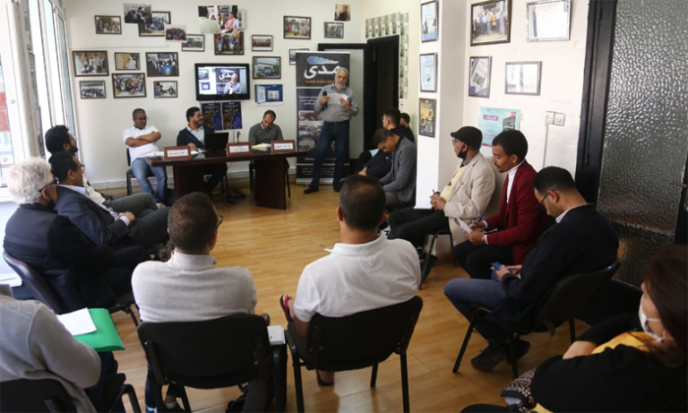باحثون وجمعويون يناقشون بالبيضاء موضوع المجتمع المدني وسؤال الاستمرارية والفعالية في وضعية الطوارئ