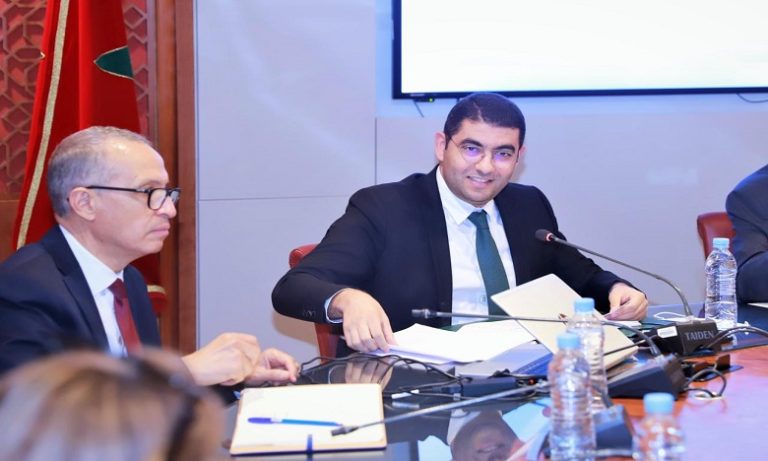 بنسعيد يعد بإحداث "جواز الشباب" لتسهيل الولوج إلى أكبر عدد ممكن من المزايا والخدمات