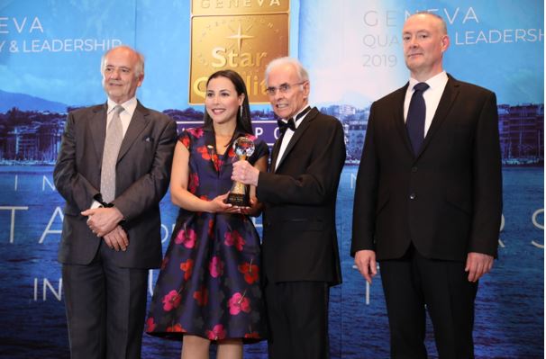 تتويج مدرسة الريشة بجنيف