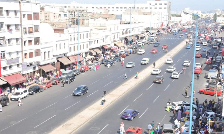 تجار كراج علال يتبرعون للمركز الاستشفائي ابن رشد بعدد من التجهيزات الالكترونية