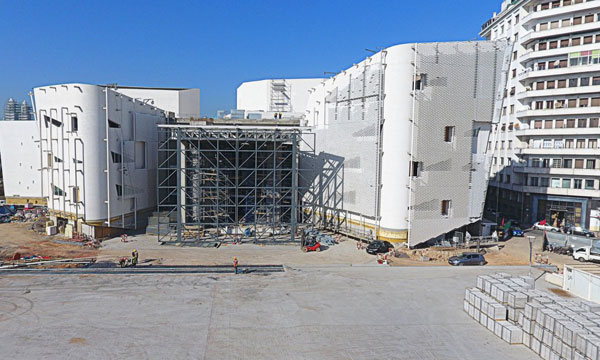 تراجع الشركات الخاصة عن الدعم المالي يهدد بتعثر أشغال المسرح الكبير للدارالبيضاء