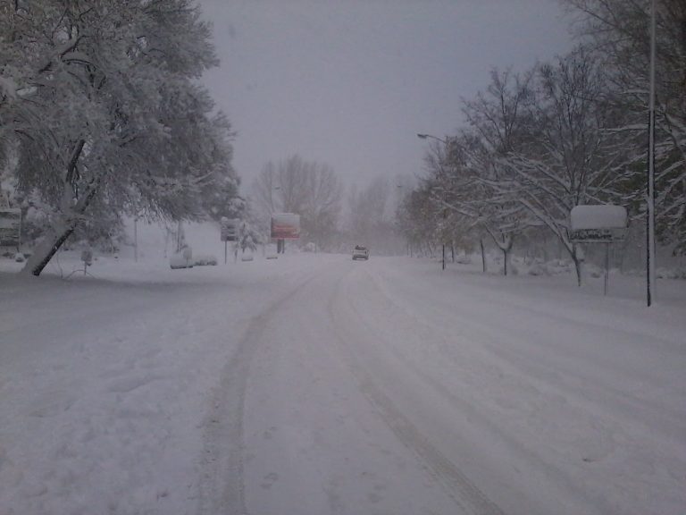 تساقطات ثلجية وطقس بارد ابتداء من الأسبوع المقبل