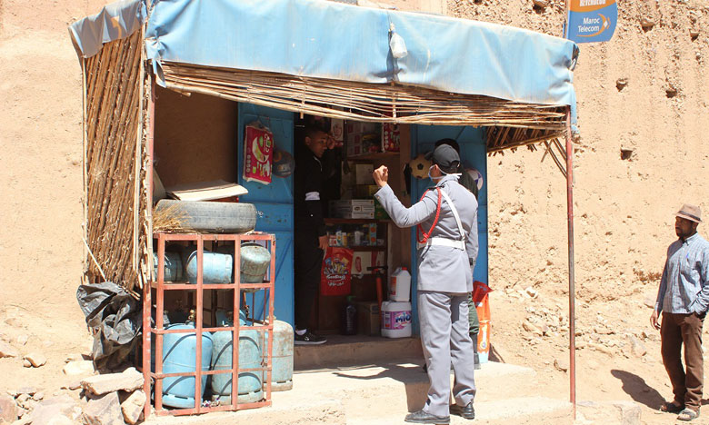 تشديد إجراءات التنقل في القرى ومراقبة التزود بالمواد الغذائية وقنينات الغاز