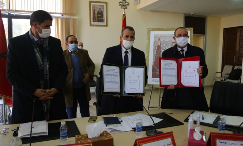 تعزيز عرض التعليم العالي بإحداث نواة جامعية تابعة لجامعة القاضي عياض بشيشاوة