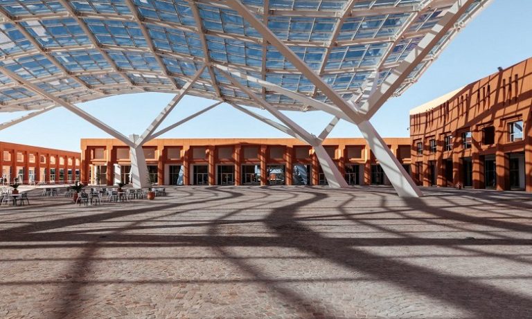 جامعة محمد السادس متعددة التخصصات التقنية.. إطلاق برنامج "المرأة في التكنولوجيا والذكاء الاصطناعي"