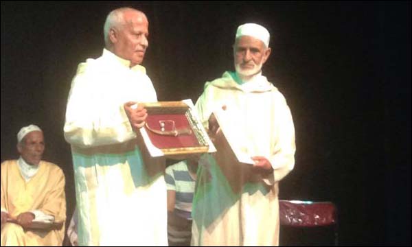 جمعية حفدة سيدي عمر بن غفير الإدريسي تكرم فنانين ورياضيين في البيضاء