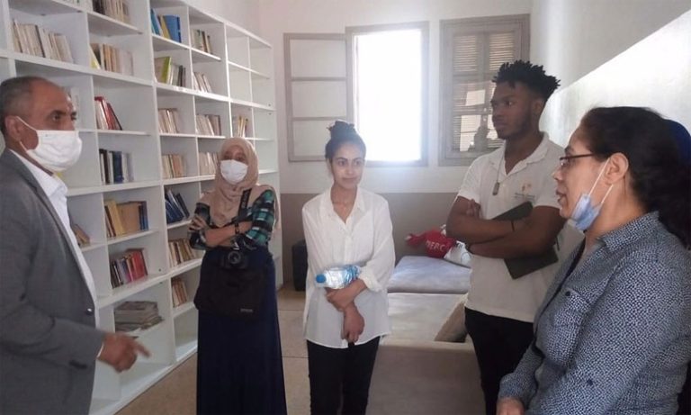 جمعية "شروق" تتحدى كورونا وتستمر في محاربة الهدر المدرسي