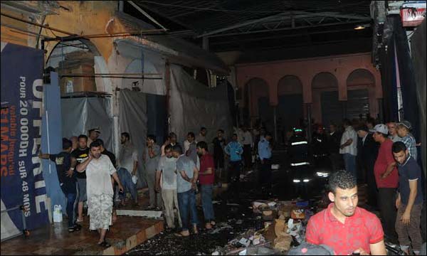 جانب من مخلفات الحريق (أيس بريس)