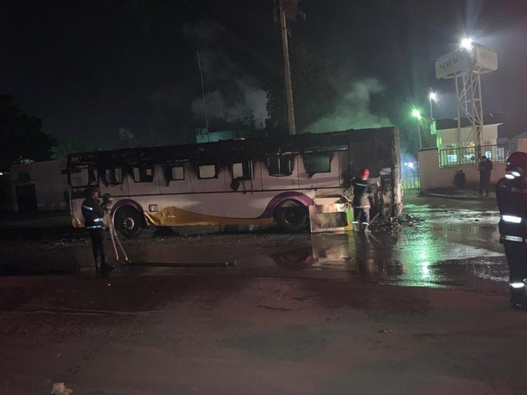 حريق يلتهم حافلة للنقل الحضري بالقنيطرة