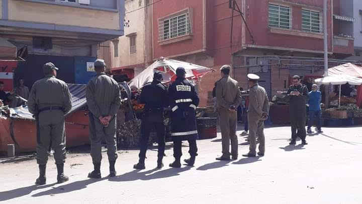 حملة تعقيم للإدارات والمؤسسات والأحياء بالقنيطرة