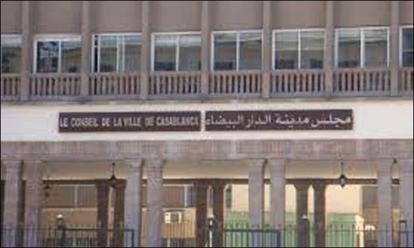 خارطة طريق لإنهاء أزمة التواصل بين مجلس البيضاء والصحافة