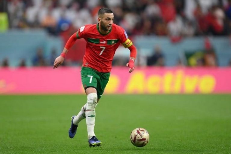 “ديلي ميل”: زياش على رادار الشباب السعودي