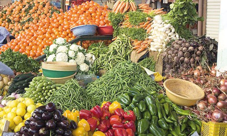 شهر رمضان: الأسواق مزودة بشكل عادي بالمواد والمنتوجات والأسعار مستقرة