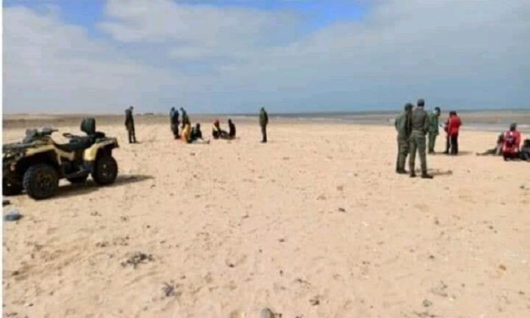 طرفاية: إحباط محاولة للھجرة السریة وضبط 40 شخصا