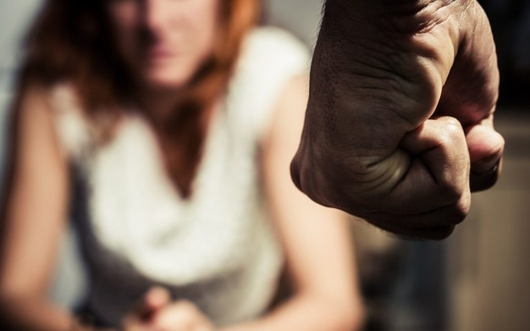 طلاب الطب بأكادير يسلطون الضوء على العنف المنزلي ضد النساء المغربيات