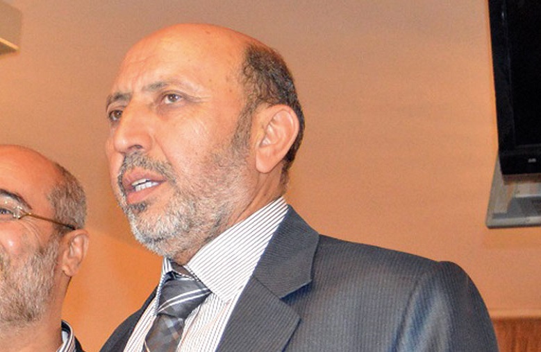 عمدة مراكش يسعى لإيجاد حل لتسوية وضعية 9 أطباء ومهندسين تم إقصاؤهم