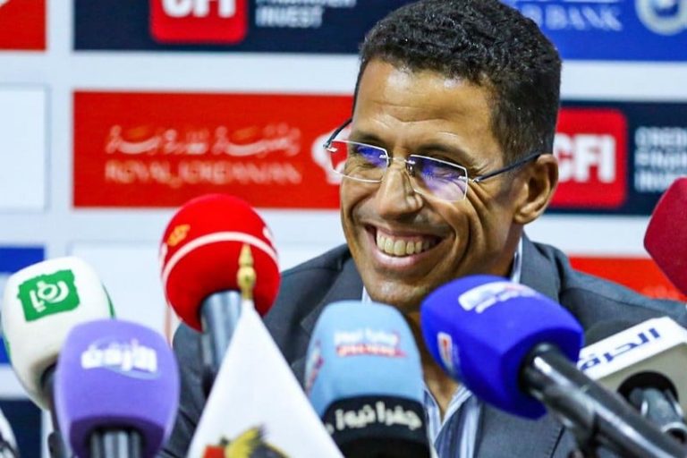 عموتة يراهن على فوز الأردن أمام البحرين
