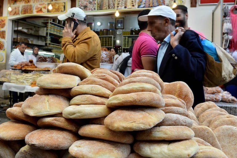 عمور: المخابز التقليدية تحتاج التأهيل .. وتألق
