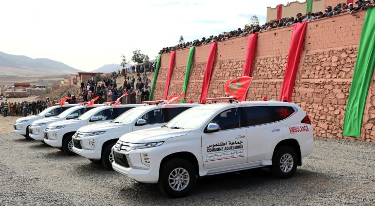 عواطف حيار تعطي الانطلاقة الرسمية لعدد من المشاريع التنموية بخنيفرة