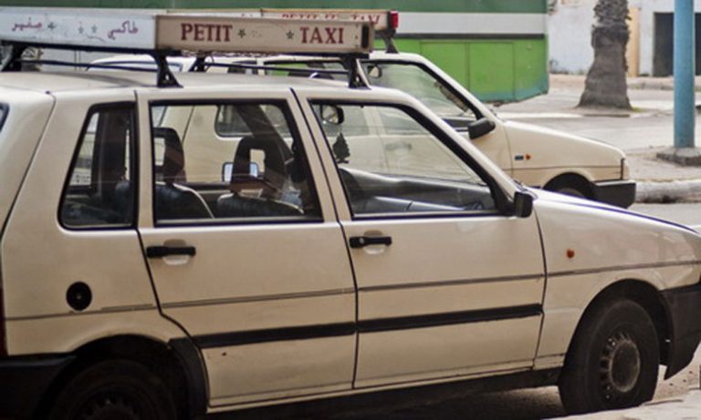 كوفيد 19.. أرقام هاتفية لسائقي الأجرة بالجديدة لنقل المرضى بالمجان