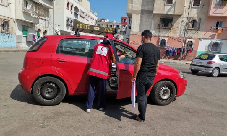 كوفيد 19: حملات تحسيسية توعوية للهلال الأحمر المغربي بالحي المحمدي وأنفا بالدارالبيضاء