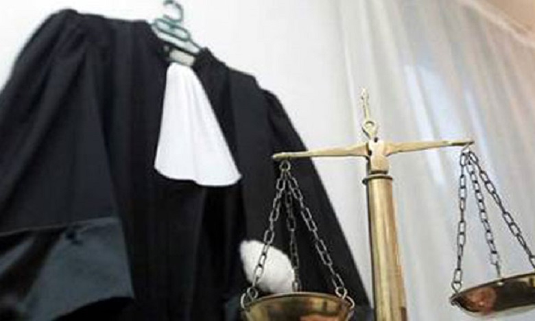 كوفيد-19: شبكة المحامين المغاربة بالخارج تقدم استشارات مجانية لمغاربة العالم