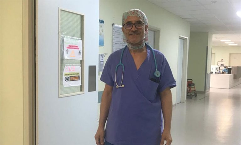 محمد ميكيل يؤكد ضرورة التلقيح من أجل حياة يومية بعيدة عن الخوف من الإصابة بالوباء