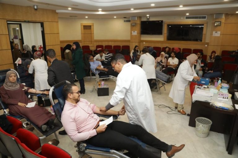 مراكش: الحاجيات اليومية لمركز تحاقن الدم تقدر بما بين 150 و200 كيس من الدم