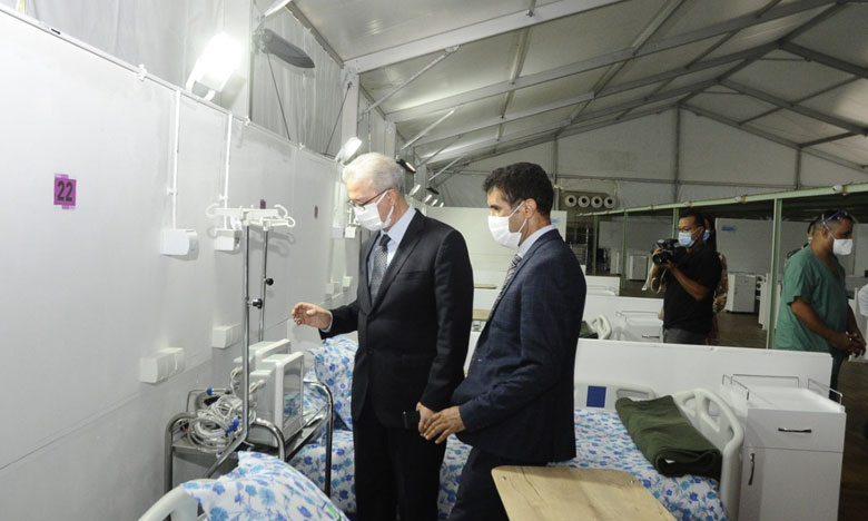 مراكش: الخيمة الكبيرة وسط مستشفى ابن طفيل أصبحت جاهزة لاستقبال الحالات الحرجة لمرضى كورونا