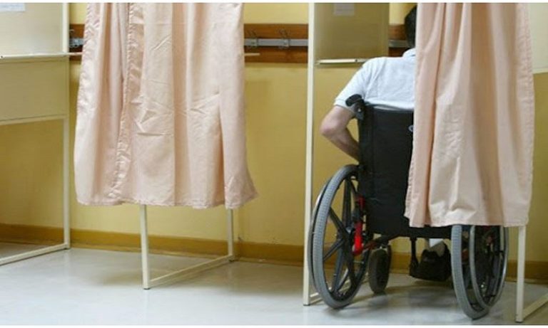 مرشحون من ذوي الاحتياجات الخاصة يخوضون الاستحقاقات الانتخابية بمراكش