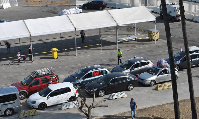 مواقع إسبانية تربط عملية عودة مغاربة الخارج بإغلاق الحدود المغربية