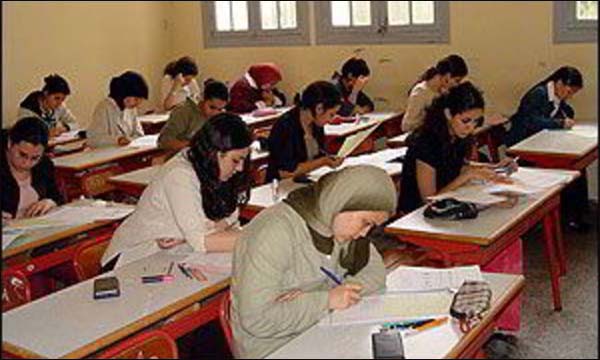 نائب التربية الوطنية بالرباط يمتص غضب النقابات