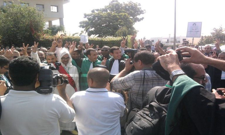 نادي القضاة يستغرب مساءلة قضاة بسبب "الفيسبوك" ويطالب بتصحيح حالات التنقيل إلى المحاكم المحدثة